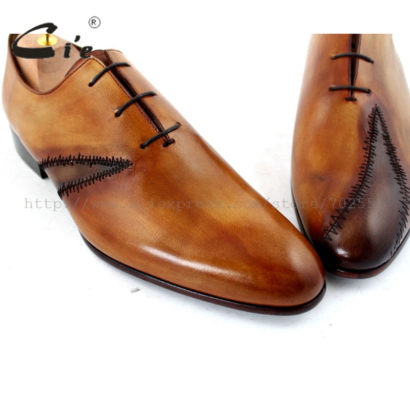 Stitched Hand-Painted Oxford Casual Shoe