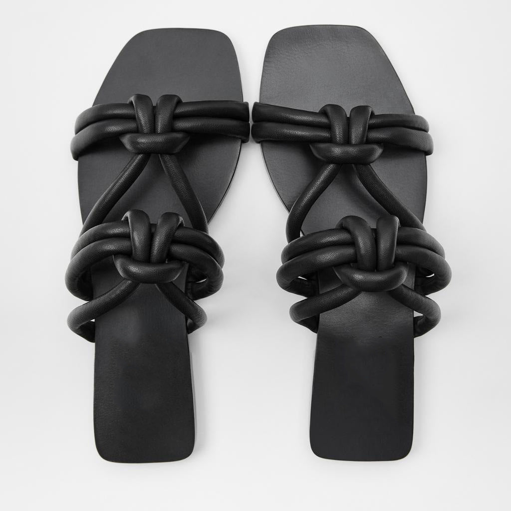 Sheep leather flat sandals