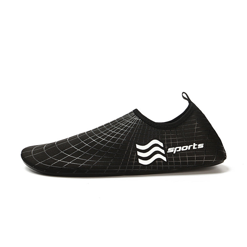 Soft-soled swimming shoes