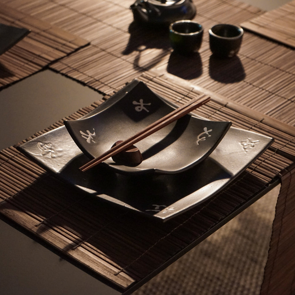 Black with Japanese Character Dinner Set